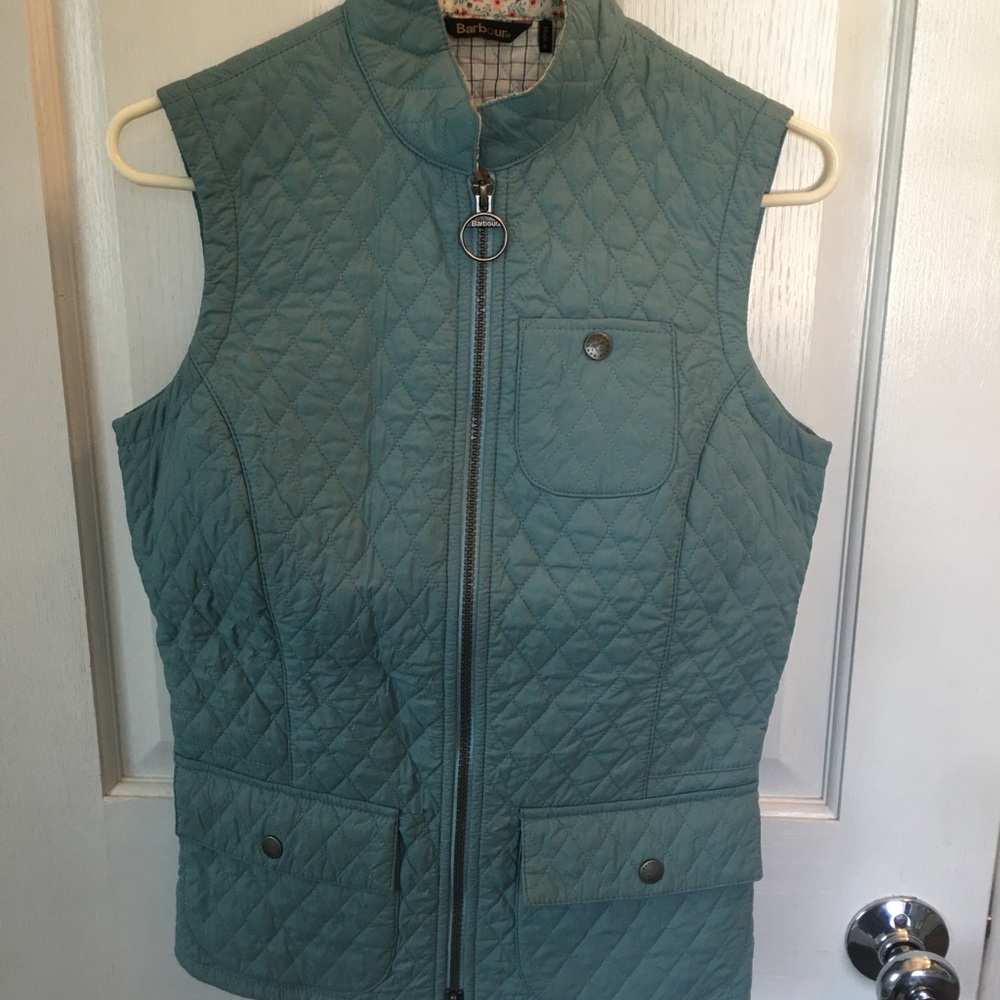 Ladies Siz 4 Barbour vest